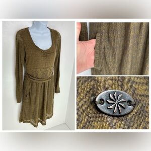 ATHLETA Dress Size Small Long‎ Sleeve Ruched Bust Printed Pattern Pockets V Neck